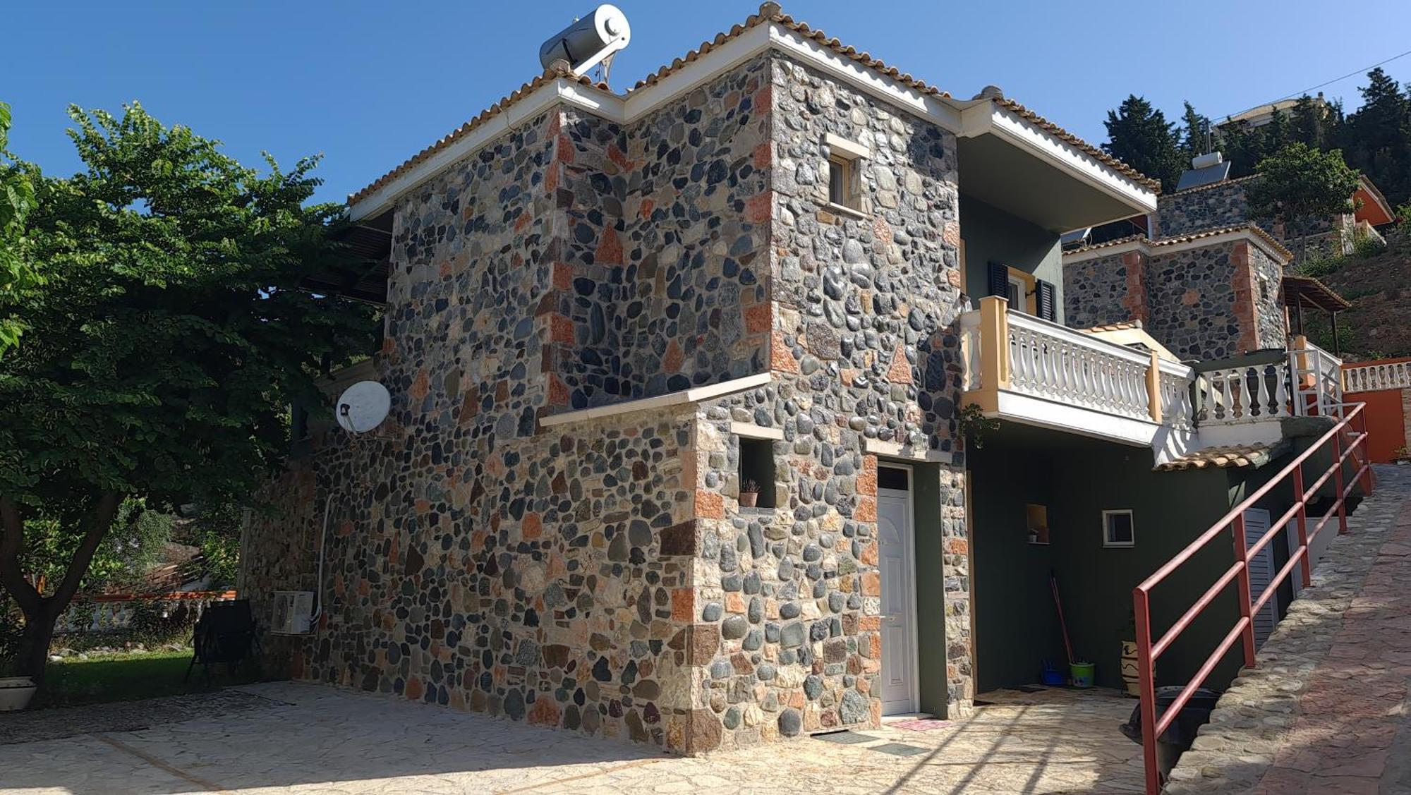 Edem Studios Apartment