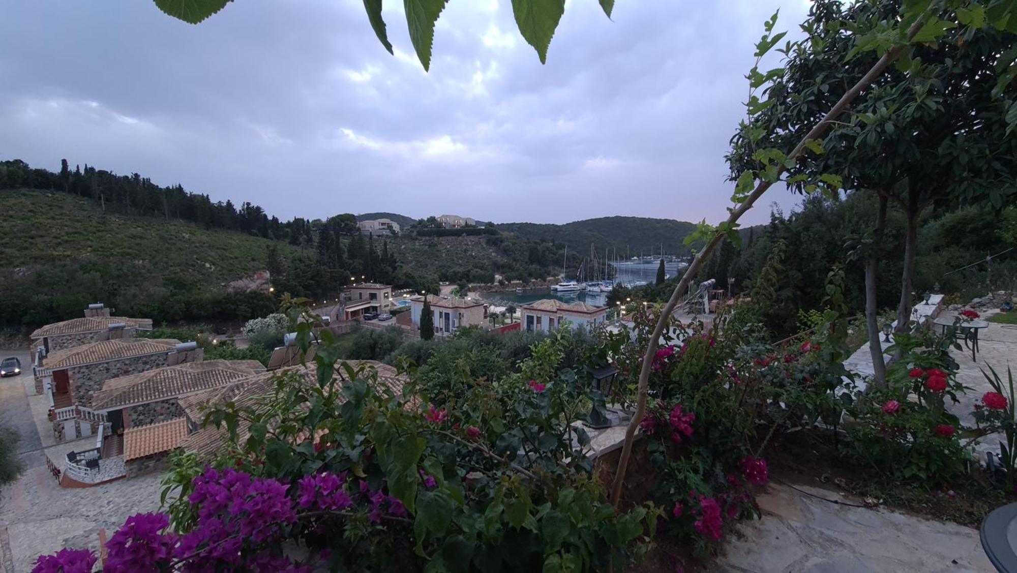 Edem Studios Sivota (Epirus)